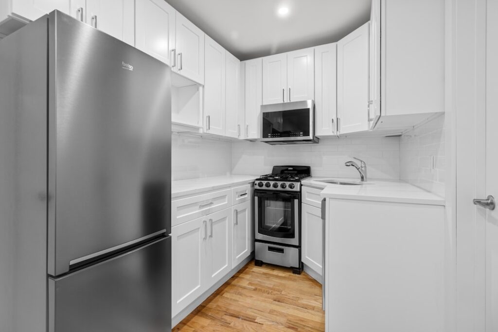 Photo refrigerator damage